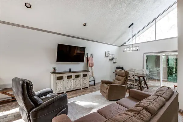 2141 Lake Village DR, Kingwood, TX 77339