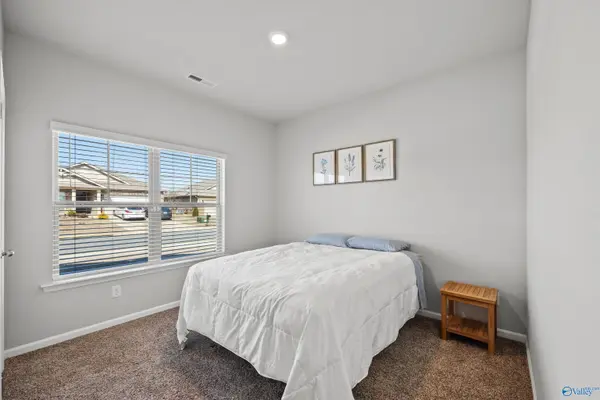 14628 London Lane, Athens, AL 35613