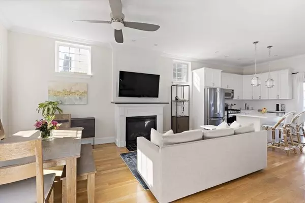 498 E 4th St #A, Boston, MA 02127