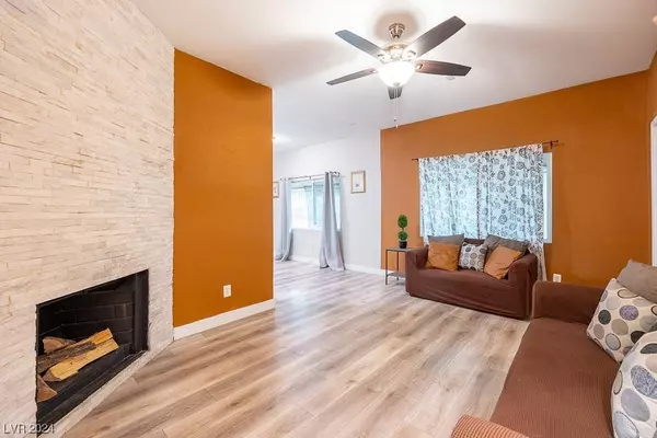 300 E Tonopah Avenue, North Las Vegas, NV 89030