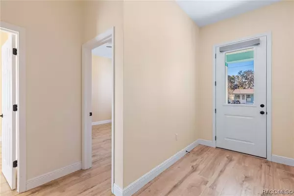 6101 ILLINOIS AVE, New Port Richey, FL 34653