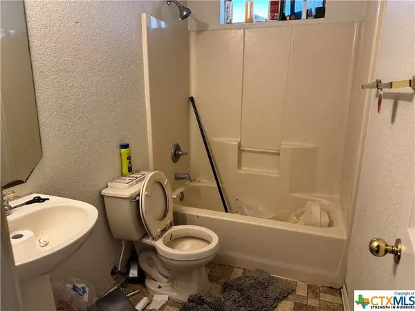 2103 Joseph DR, Copperas Cove, TX 76522