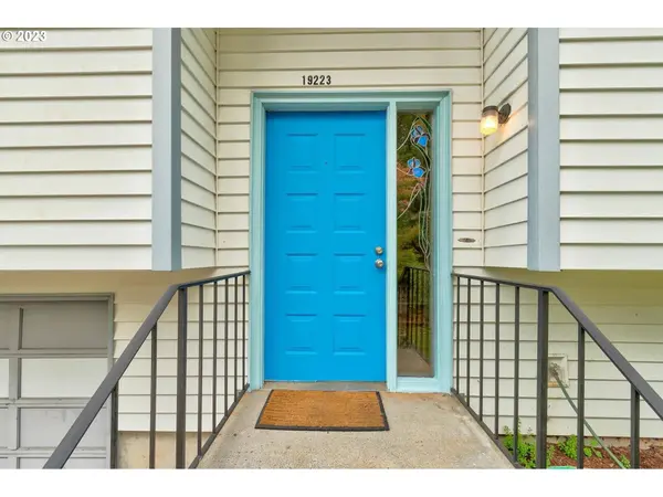 19223 WHITNEY LN, Oregon City, OR 97045