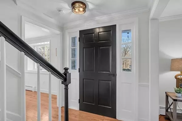 114 Bailey Rd, Andover, MA 01810