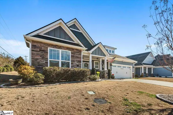 1 Bishop Lake Way, Taylors, SC 29687