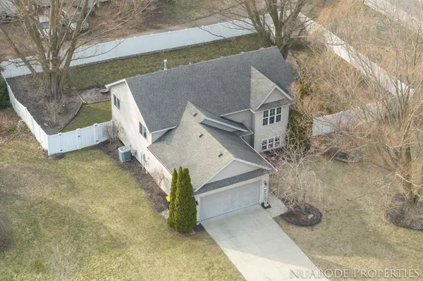 6379 Sheldon Drive, Hudsonville, MI 49426