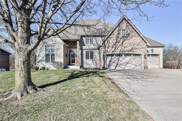 1740 Willow ST, Higginsville, MO 64037