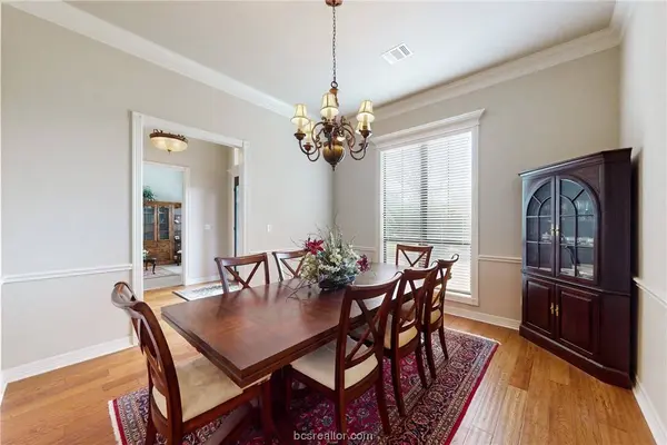 4815 Williams Creek DR, College Station, TX 77845