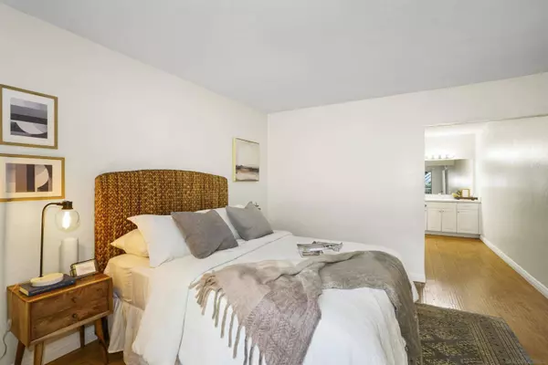 433 Autumn Dr #23, San Marcos, CA 92069