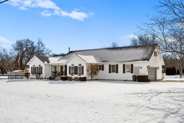 308 N Bauer Court, Pontiac, IL 61764