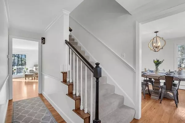 114 Bailey Rd, Andover, MA 01810