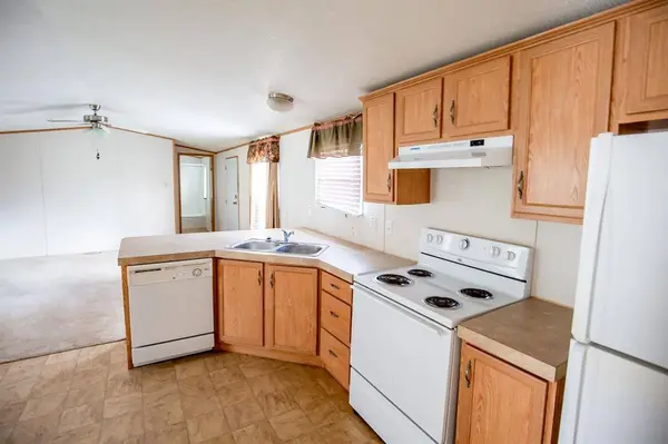 405 Hamilton Street, Iredell, TX 76649