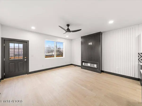 2833 Linden Ave, Knoxville, TN 37914