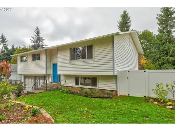 19223 WHITNEY LN, Oregon City, OR 97045