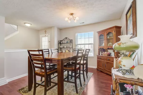 17841 Forreston Oak DR, Noblesville, IN 46062