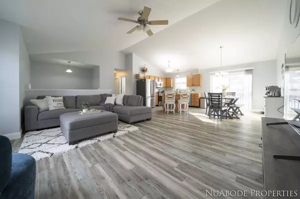 6379 Sheldon Drive, Hudsonville, MI 49426