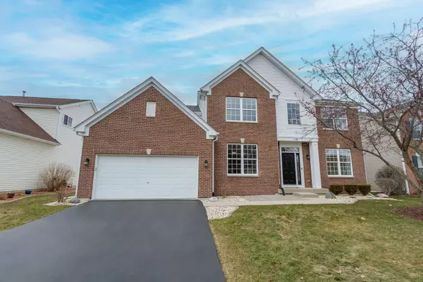 110 John M Boor DR, Gilberts, IL 60136