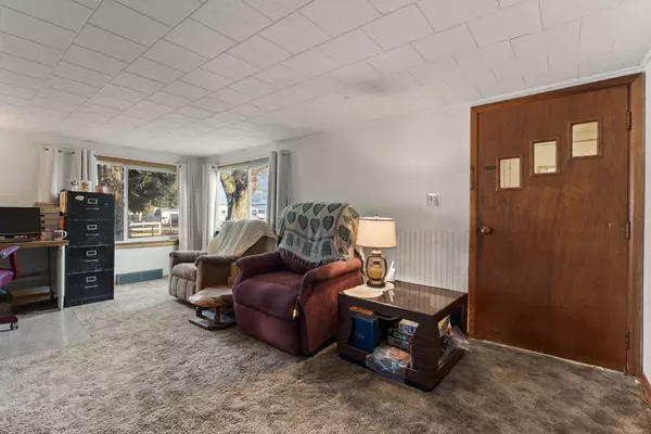 12223 E Portland Ave, Spokane Valley, WA 99206