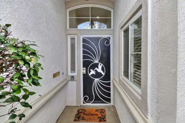 7576 School House LN, Roseville, CA 95747