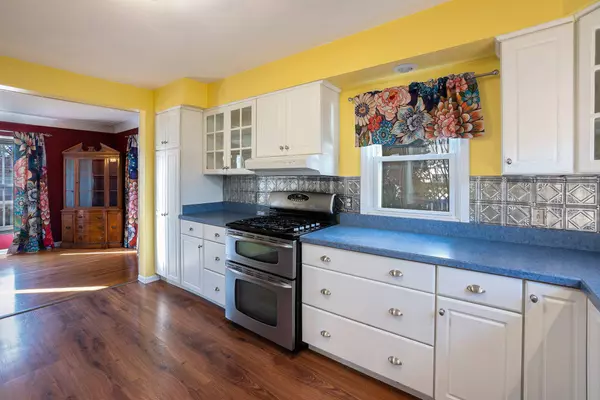 28700 Palomino Drive, Warren, MI 48093