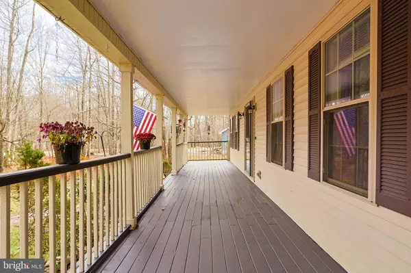 18 MAURICE DR, Gouldsboro, PA 18424