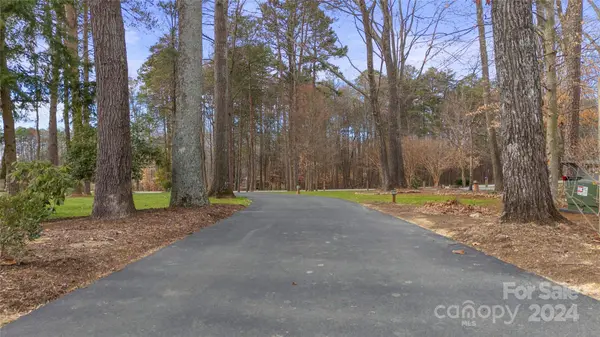 2291 Riverside DR, Lexington, NC 27292