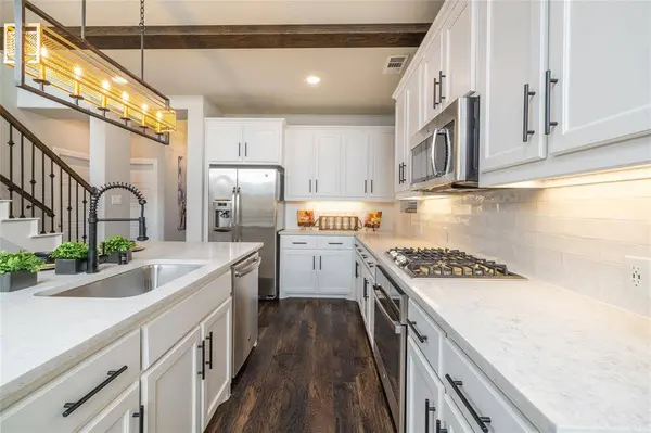 700 8th Street, Argyle, TX 76226