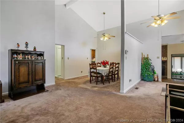 737 Emerald DR, Fayetteville, NC 28311