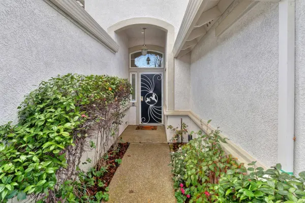 7576 School House LN, Roseville, CA 95747