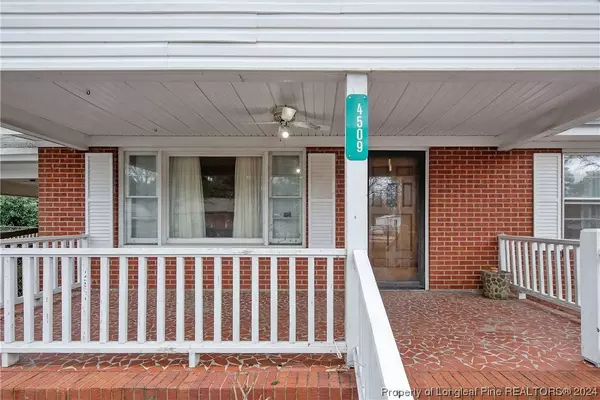 4509 Sterling ST, Fayetteville, NC 28306