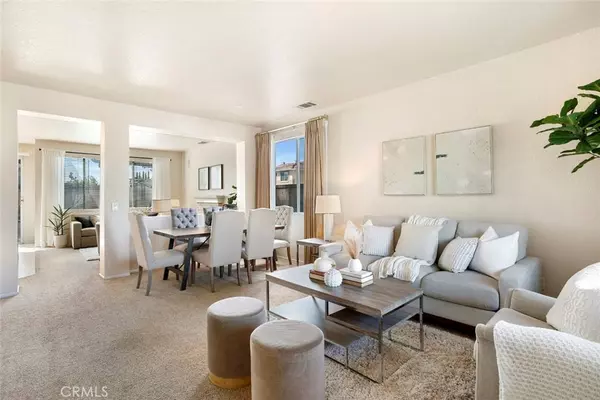 24 Iroquois CT, Irvine, CA 92602