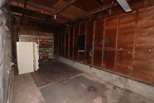 749 Mo-19, New Florence, MO 63363