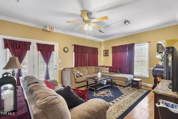 3353 Highway 11 W, Surgoinsville, TN 37873