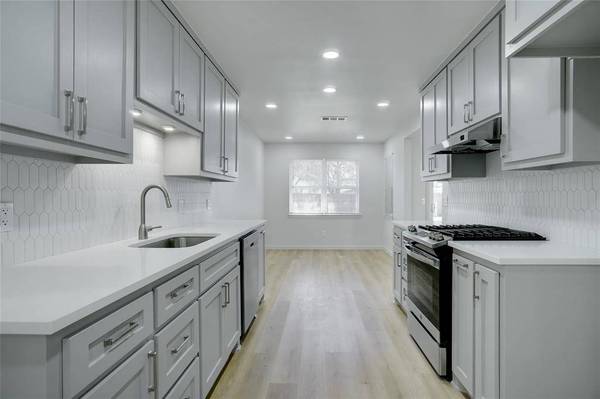 1912 Westridge Drive, Plano, TX 75075