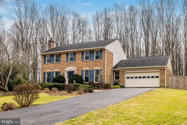 10091 LAWYERS RD, Vienna, VA 22181