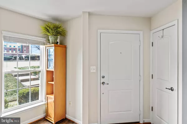 15407 ROSEMONT MANOR DR #10, Haymarket, VA 20169