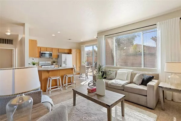 24 Iroquois CT, Irvine, CA 92602