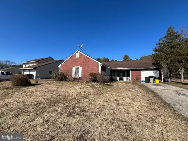 101 ARBOR MEADOW DR, Sicklerville, NJ 08081