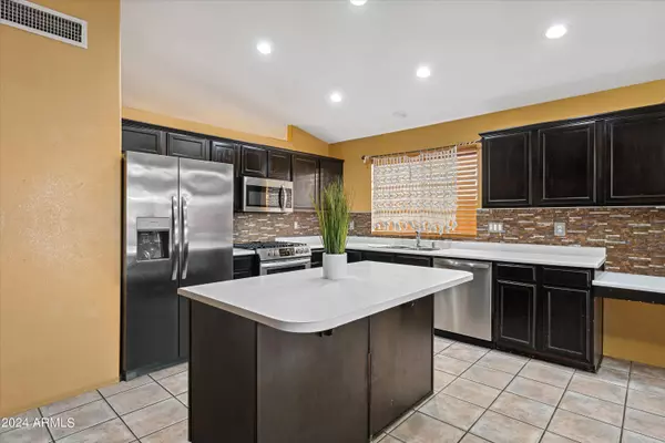 12207 N 40TH Avenue, Phoenix, AZ 85029