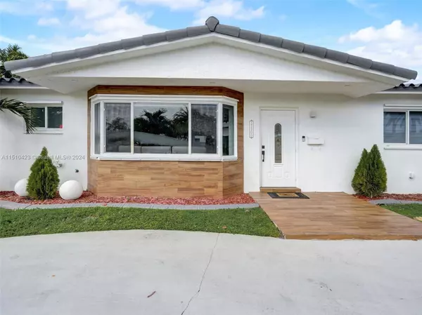 17500 NW 85th Ave, Hialeah, FL 33015