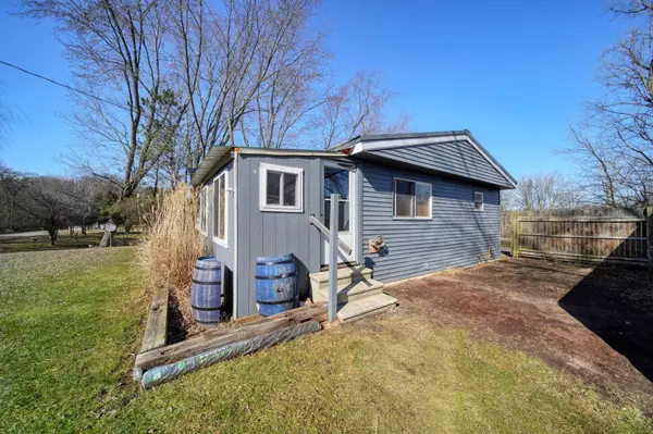 9555 Springport Road, Parma, MI 49269