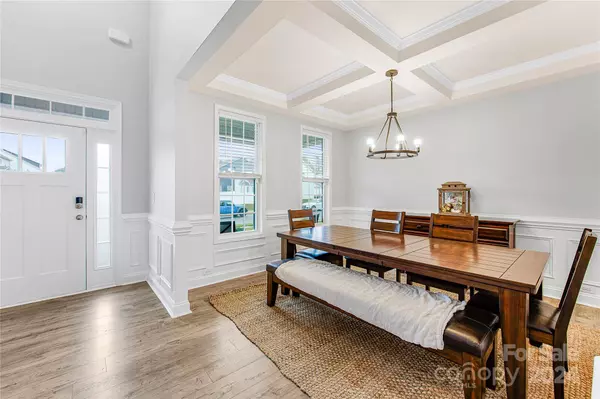 119 Candlelight WAY, Mooresville, NC 28115