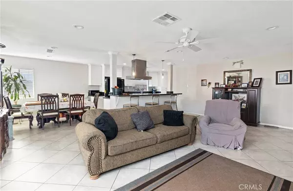 257 S Wateka ST, San Jacinto, CA 92583