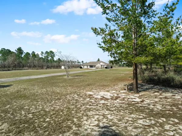 15088 NW L And H Road, Bristol, FL 32321