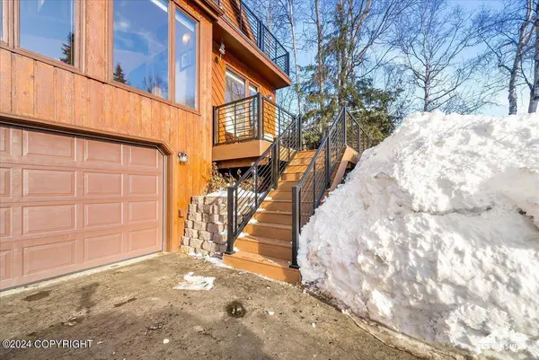 2451 Legacy DR, Anchorage, AK 99516