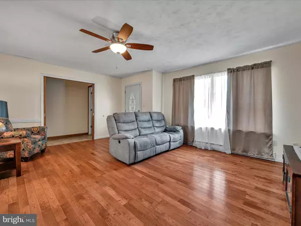 13 HORNE DR, Elysburg, PA 17824