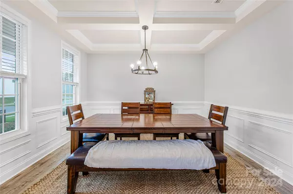 119 Candlelight WAY, Mooresville, NC 28115