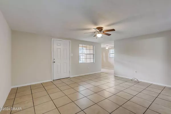 321 N Frederick AVE, Daytona Beach, FL 32114