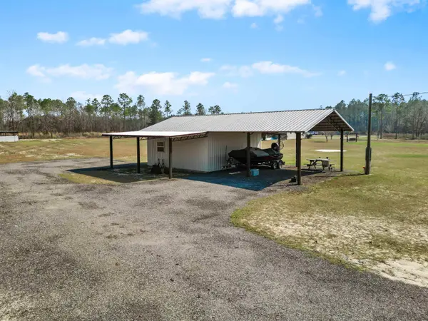 15088 NW L And H Road, Bristol, FL 32321