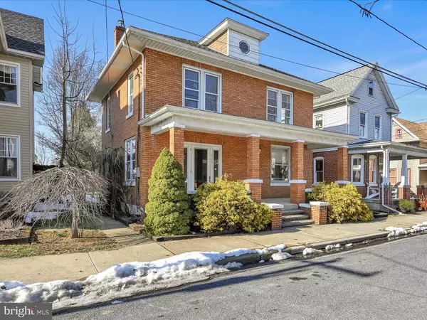 111 S RACE, Richland, PA 17087